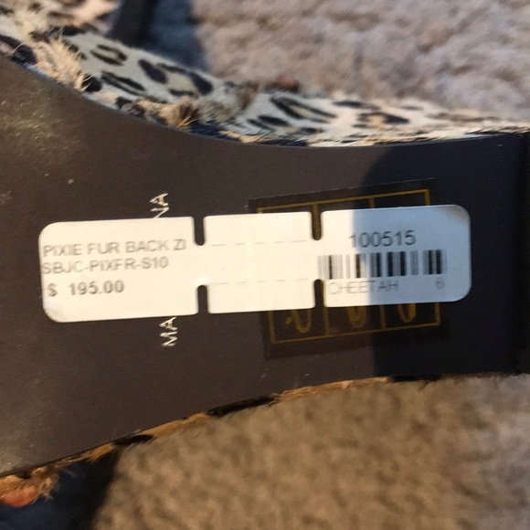 NEW CHEETAH WEDGES - Picture 3 of 4